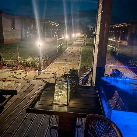 Liptovalley- Mobilné S Wellnessom * Liptovská Kokava