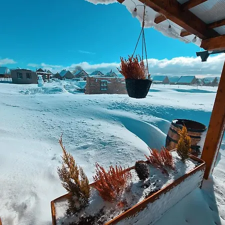 Liptovalley- Mobilné S Wellnessom Appartamento *