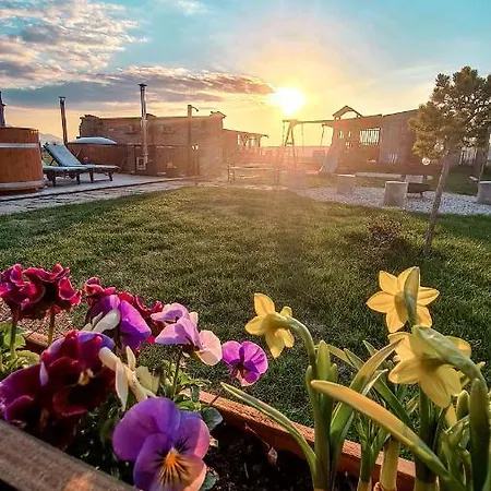 Appartamento Liptovalley- Mobilné S Wellnessom Liptovská Kokava