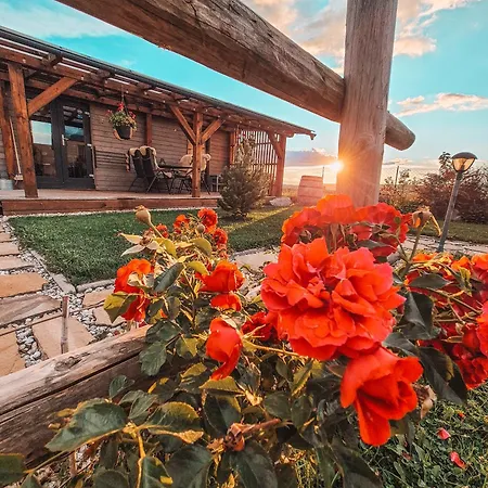 Апартаменты Liptovalley- Mobilne S Wellnessom Liptovska Kokava