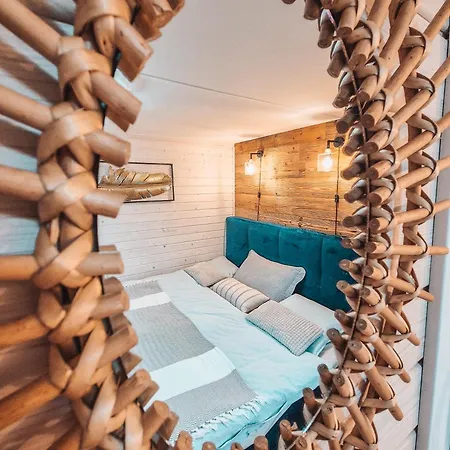 Liptovalley- Mobilné S Wellnessom Appartamento *