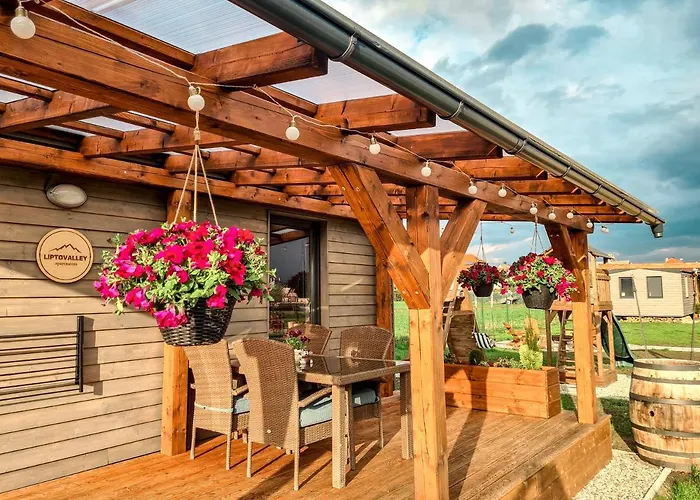 Liptovalley- Mobilne S Wellnessom アパート Liptovská Kokava