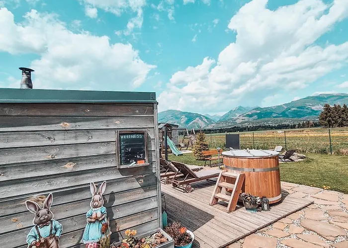 Liptovalley- Mobilne S Wellnessom * Liptovská Kokava